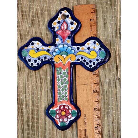 TalaMex Tecali Handmade 7 Inches Multicolor Mexican Talavera Ceramic Cross - Picture 7 of 7